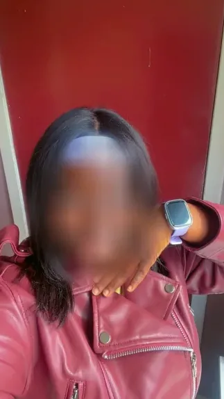 Alberte, 22