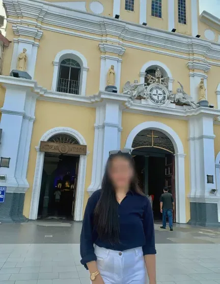 Amanda, 24