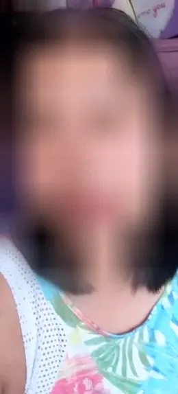 Karoline, 37