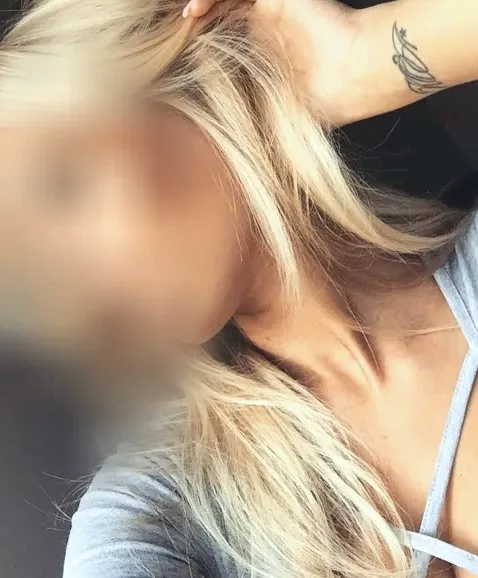 Nicoline, 30