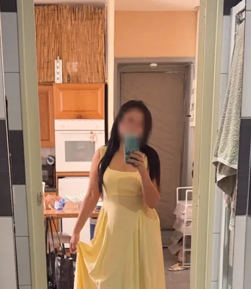 Sana, 32