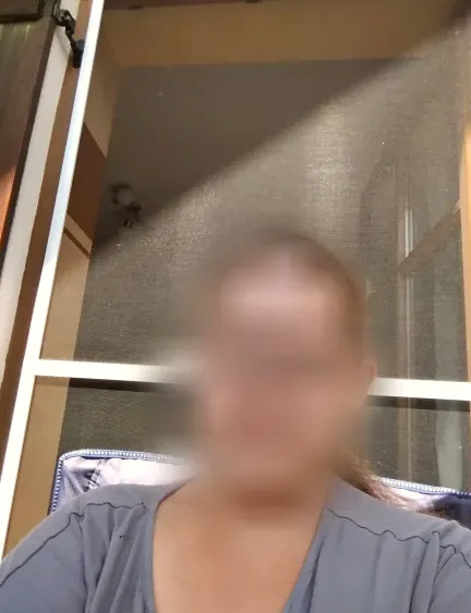 Sara, 34