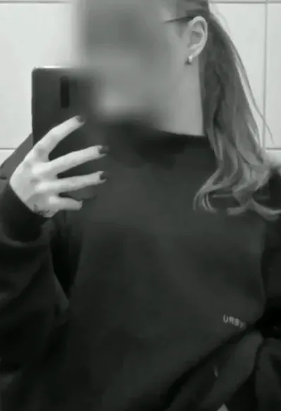 Vilma, 19